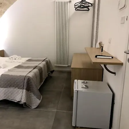 President House 3* Матера